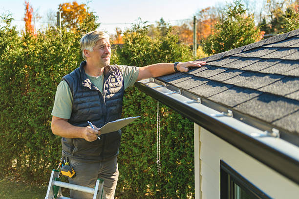 Professional Roof Replacement technician working in Brunswick, TN